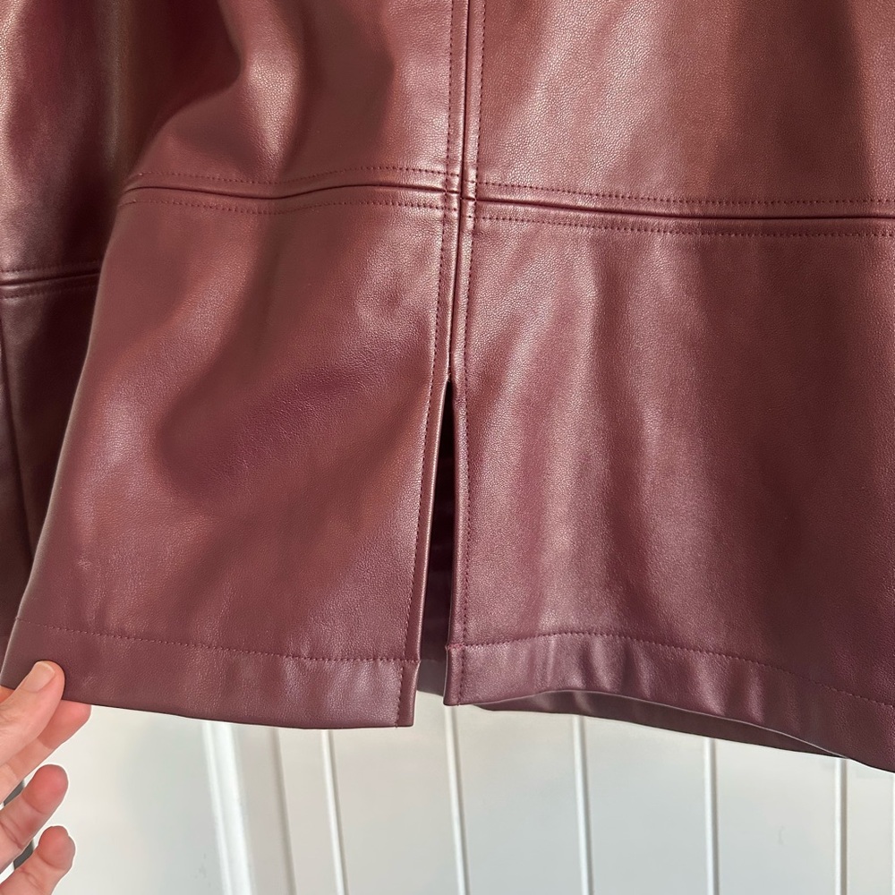 Women’s‎ Liz Claiborne 14W Burgundy Wine Faux Leather Skirt - Picture 9 of 11